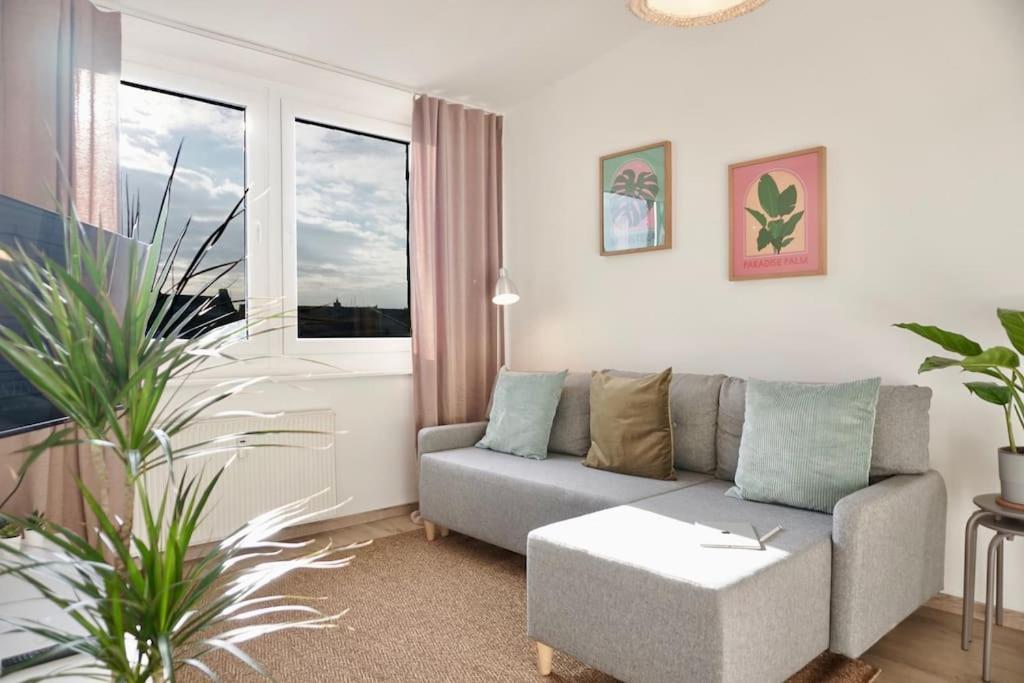 Neu I Moderne Zentrale Wohnung I Netflix I 4 Gaeste 안데르나흐 외부 사진